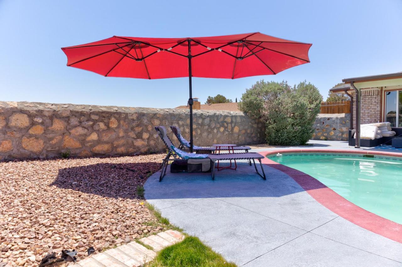 Home With Mountain View/Pool/Tub El Paso Exteriér fotografie